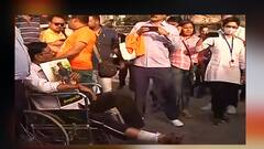 West Bengal Election 2021: Mamata-র হুইলচেয়ারে র‍্যালিকে কটাক্ষ করে কলকাতায় BJP-র ‘হুইল চেয়ার ট্রিবিউট মার্চ’