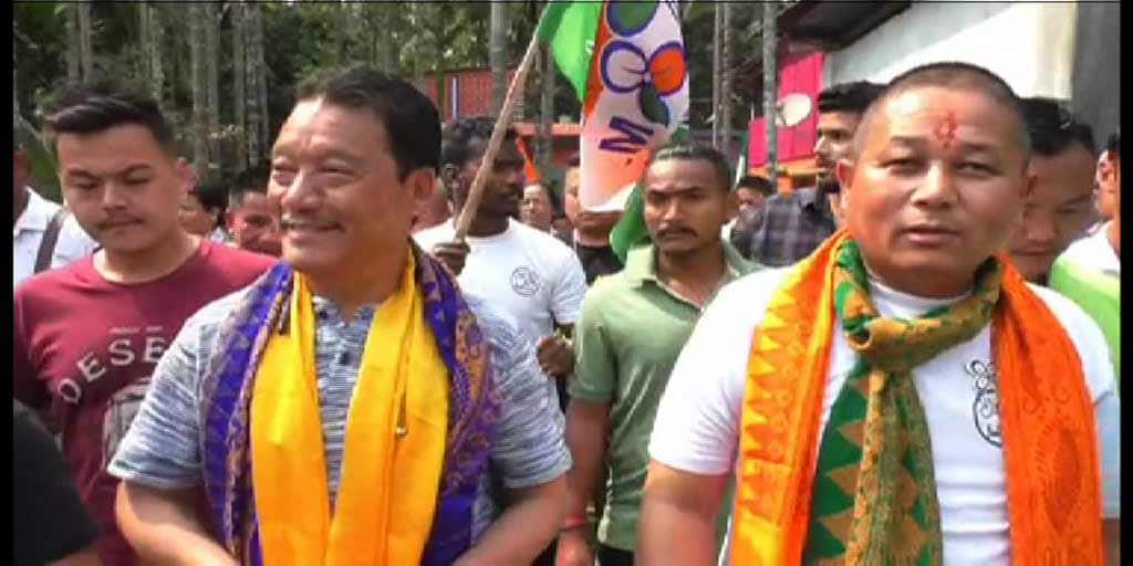 WB Election 2021: কালচিনির ভোটে ফ্যাক্টর হবেন বিমল গুরুঙ্গ? West Bengal Election 2021: Bimal Gurung can play vital role in Kalchini vote in Aliporeduar WB Election 2021: কালচিনির ভোটে ফ্যাক্টর হবেন বিমল গুরুঙ্গ?