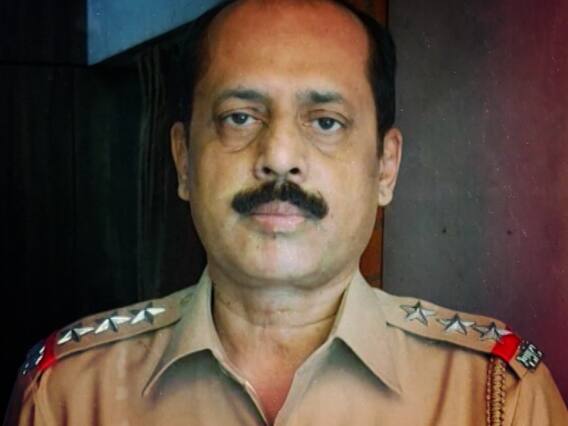 सचिन वाझे यांची NIA कोर्टात नवी मागणी, वकिलांसोबतच्या भेटीत NIA अधिकाऱ्यांच्या उपस्थितीला आक्षेप