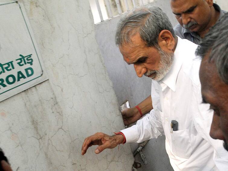 Supreme Court to hear Sajjan Kumar's bail plea today on 84 Riots ਨਵੰਬਰ ’84 ਸਿੱਖ ਕਤਲੇਆਮ: ਸੱਜਣ ਕੁਮਾਰ ਦੀ ਜ਼ਮਾਨਤ ਅਰਜ਼ੀ ’ਤੇ ਸੁਪਰੀਮ ਕੋਰਟ ਅੱਜ ਕਰੇਗੀ ਸੁਣਵਾਈ