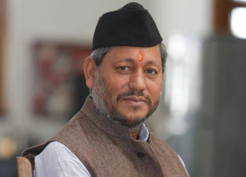 uttarakhand cm tirath singh rawat controversial statement women ripped jeans 'गुडघ्यावर फाटलेली जीन्स घातलेल्या महिला काय संस्कार देणार?' उत्तराखंडच्या मुख्यमंत्र्यांचं वादग्रस्त वक्तव्य