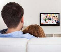 બ્રાન્ડેડ ટીવી ખરીદવાનો બેસ્ટ મોકો, 24થી લઇને 75 ઇંચના સ્માર્ટ ટીવી પર મળી રહ્યું છે જોરદાર ડિસ્કાઉન્ટ, જાણો ઓફર્સ.......