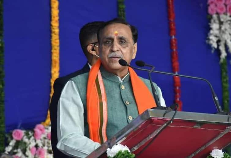 Gujarat will not have lockdown, CM Vijay Rupani announced Gujarat Lockdown Update: ગુજરાતમાં ફરી લોકડાઉન લાદવા મુદ્દે મુખ્યમંત્રી વિજય રૂપાણીની મોટી જાહેરાત, મોદી સાથેની બેઠક પછી શું લેવાયો નિર્ણય ?