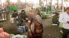 કોરોનાના વધતા કેસ વચ્ચે અમદાવાદના જમાલપુર APMCમાં સોશિયલ ડિસ્ટન્સિંગનો સત્યાનાશ