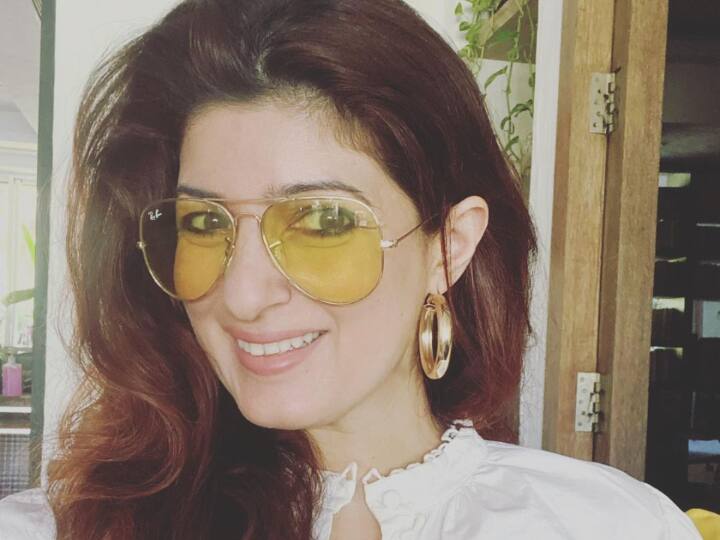 Twinkle Khanna 'Thursday Gyaan' Makes Fans Go ROFL, They Wonder If Akshay Kumar Is Following It Or Not 'Baba Twinkdev Ki Jai': Twinkle Khanna's 'Thursday Gyaan' Makes Her Fans Go ROFL