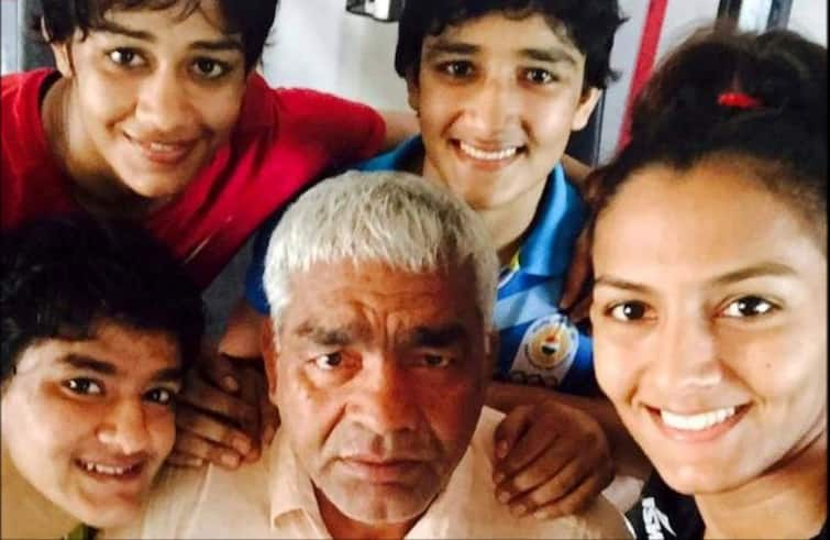 Ritika Phogat Suicide Geeta Babita Phogat Sister Commits Suicide after Losing state level tournament final match Ritika Phogat Suicide: કુસ્તીની ફાઈનલમાં હારી ગઈ તો ગીતા-બબીતા ફોગાટની બહેન રિતિકાએ આત્મહત્યા કરી લીધી