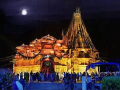 Gujarat’s Shamlaji Temple Bars Devotees From Wearing Short Dresses, Makes Masks Mandatory