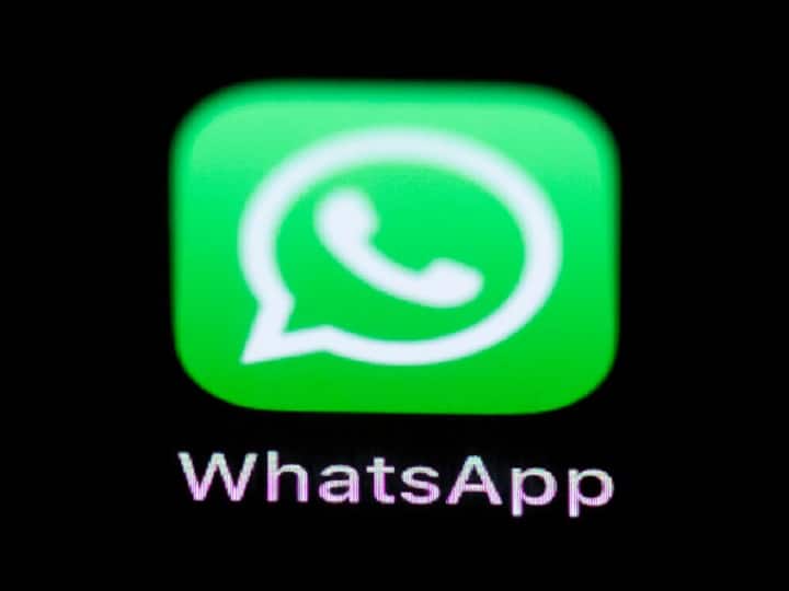 WhatsApp Down: Instant Messaging App, Powered By Facebook, Faces Outage; Netizens Flock On Twitter With Hilarious Memes WhatsApp Down: Services Restored After 40 Minutes Of Outage; Netizens Flock On Twitter With Hilarious Memes