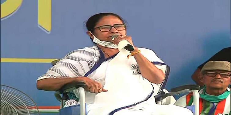 WB election 2021: West Bengal Election 2021: Mamata Banerjee political rally in Nandigram today ahead of election WB election 2021:‘চোর, চিটিংবাজ, গদ্দার, মীরজাফর’ শুভেন্দুর জেলায় দাঁড়িয়ে দলত্যাগীদের নিশানা মমতার