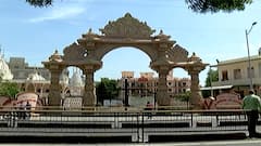 અમદાવાદના સ્વામિનારાયણ મંદિરોમાં ફૂલડોલ ઉત્સવ મોકૂફ, જુઓ વીડિયો