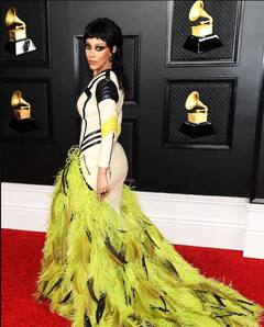 In Pics: ਡੋਜਾ ਕੈਟ ਨੇ ਕਾਪੀ ਕੀਤਾ ਪ੍ਰਿਯੰਕਾ ਚੋਪੜਾ ਦਾ ਲੁੱਕ, ਖੂਬ ਵਾਇਰਲ ਹੋ ਰਹੀਆਂ ਨੇ ਤਸਵੀਰਾਂ