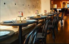 In photos: ਪ੍ਰਿਯੰਕਾ ਚੋਪੜਾ ਦੇ ਨਵੇਂ ਰੇਸਤਰਾਂ 'SONA' ਦੀਆਂ ਤਸਵੀਰਾਂ ਆਈਆਂ ਸਾਹਮਣੇ, ਇੰਟੀਰੀਅਰ ਡਿਜ਼ਾਈਨ ਦੀ ਖੂਬ ਹੋ ਰਹੀ ਤਰੀਫ 