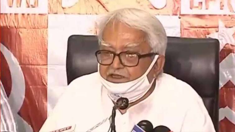 Biman Bose attacks governor Jagdeep Dhankar by asking why is he roaming away with BJP leaders Biman on Governor : সব জায়গায় কেন বিজেপি নেতাদের নিয়ে যাবেন রাজ্যপাল, প্রশ্ন বিমানের