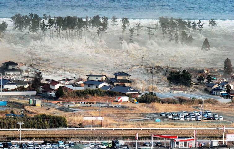 2004 Indian Ocean tsunami: 17 years of the deadliest natural disasters in history 2004 Indian Ocean tsunami: ভারত মহাসাগরের ভয়াবহ সুনামির ১৭ বছর, আজও স্পষ্ট ক্ষত