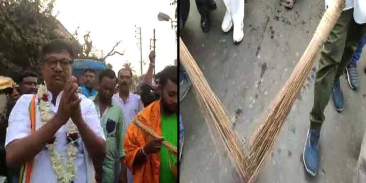 WB Election 2021: Political campaign done by TMC Kalyan Ghosh in Domjur ahead of election WB election 2021: গঙ্গাজল এবং গোবর জল ছিটিয়ে ‘শুদ্ধিকরণ’, ডোমজুড়ে প্রচার তৃণমূলের