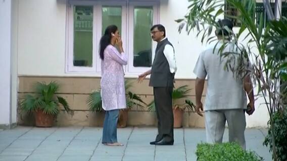 Sanjay Raut Meets Sharad Pawar | संजय राऊत यांनी घेतली शरद पवार यांची भेट; राजकीय घडामोडींना वेग