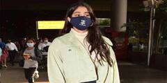 Janhvi kapoor: সিনেমার শ্যুটিংয়ের ব্যস্ততার মধ্যে মুম্বই বিমানবন্দরে জাহ্নবী কপূর