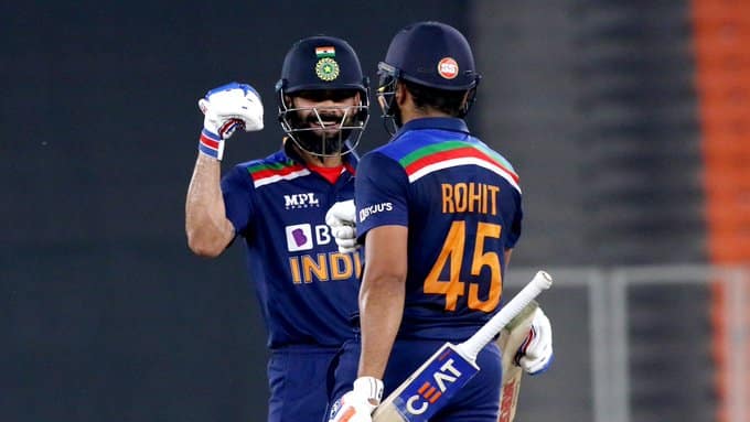Ind Vs Eng 2021: Captain Virat Kohli shatters two huge record against England Kohli T20 Record: টি-২০ ম্যাচে অধিনায়ক হিসেবে সবচেয়ে বেশি রান, অর্ধশতরান, জোড়া নজির বিরাটের