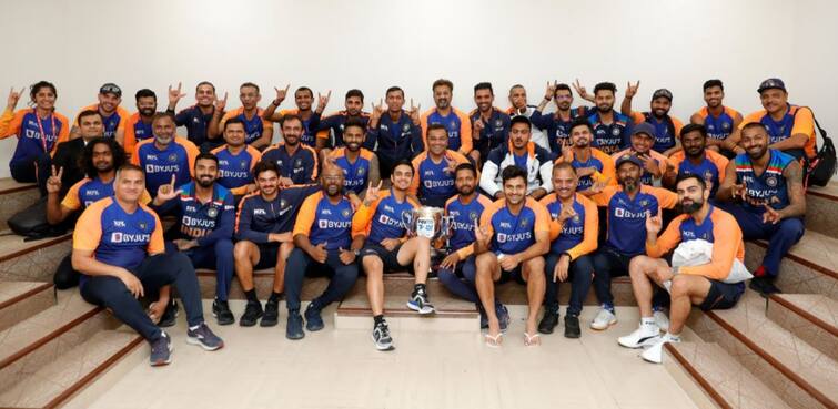 ICC T-20 World Cup 2021: Sachin recommends this two players to include in t-20 squad of team India સચિને ક્યા બે યુવા ખેલાડીનો ટી-20 વર્લ્ડકપની ટીમમાં સમાવેશ કરવો જ જોઈએ એવું કહ્યું ?