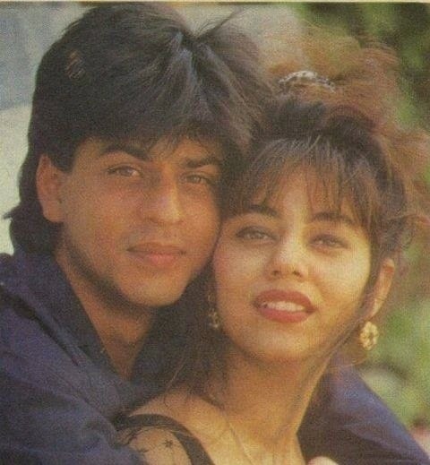 ওই সাক্ষাৎকারে শাহরুখ বলেছিলেন, হয়ত কোথাও ভাগ্য নির্ধারণ করা থাকে। তাই অসম্ভব সম্ভব হয়েছে। দিওয়ানা ছিল শাহরুখের প্রথম ছবি। যা দর্শকদের মন জয় করেছিল। ওই ছবিতে স্ক্রিন শেয়ার করেছিলেন ঋষি কপূরের সঙ্গে। শাহরুখের বিপরীতে ছিলেন দিব্যা ভারতী।