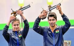 ISSF Shooting World Cup: ā§§ā§Ļ āĻŽāĻŋāĻāĻžāϰ āĻā§āĻžāϰ āϰāĻžāĻāĻĢā§āϞ āĻŽāĻŋāĻā§āϏāĻĄ āĻāĻŋāĻŽ āĻāĻā§āύā§āĻā§ āϏā§āύāĻž āϏā§āϰāĻ āĻ āĻŽāύ⧠āĻāĻžāĻā§āϰ āĻā§āĻāĻŋāϰ