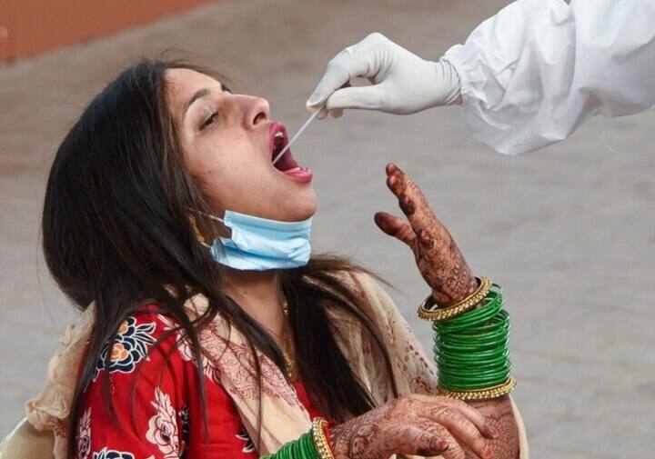 India Corona Cases Update: India reports 46,951 new  covid 19 cases in last 24 hours Coronavirus:  ભારતમાં કોરોના વિસ્ફોટ, છેલ્લા 24 કલાકમાં 46 હજારથી વધારે કેસ નોંધાયા, 212 લોકોના મોત
