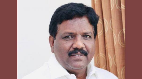 stop to spread corono second wave in villages says ravikumar mp கொரோனா இரண்டாம் அலை கிராமங்களுக்கு பரவாமல் தடுக்க வேண்டும் - வி.சி.க. எம்.பி. வலியுறுத்தல்