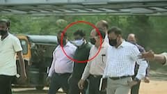 Mansukh Hiren Death Mystery | ATSच्या अटकेत असलेले विनायक शिंदे कोण?