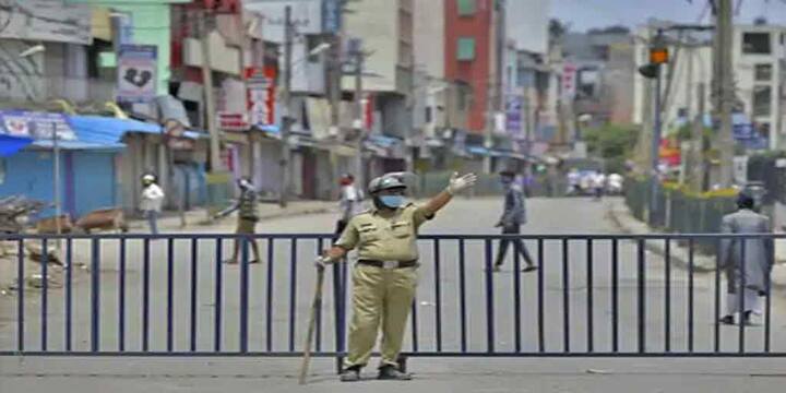 মারণ ভাইরাসের থাবা পড়েছে মহারাষ্ট্রের মুখ্যমন্ত্রী উদ্ধব ঠাকরের পরিবারে। করোনায় আক্রান্ত উত্তরাখণ্ডের মুখ্যমন্ত্রীও।