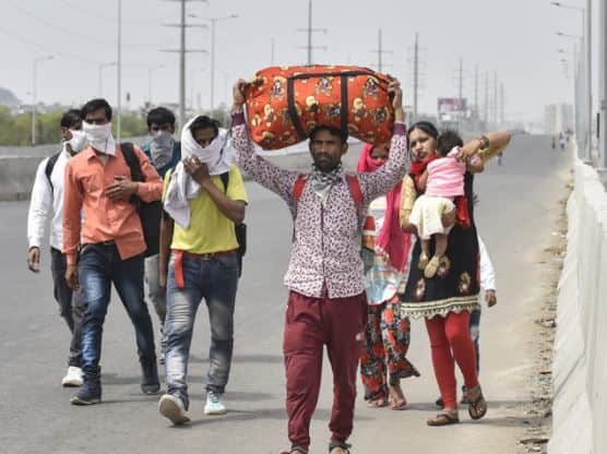 One year of lockdown: Know how is the situation after one year in country One Year of Lockdown: આજથી એક વર્ષ પહેલા લદાયુ હતું પ્રથમ લોકડાઉન, જાણો આજે કેવી છે સ્થિતિ