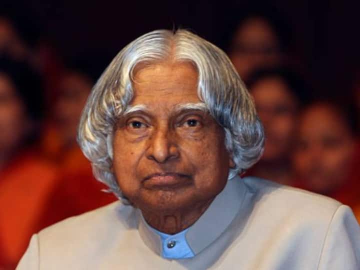 PM Modi Pays Tribute to APJ Abdul Kalam, Says He Inspired India to Dream Big