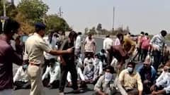 મોરબી હળવદ પાસે ખેડૂતોનો હાઇવે પર ચક્કાજામ, 12 ગામના ખેડૂતોએ વીજ લાઇન મુદ્દે શું લગાવ્યો આરોપ, જુઓ વીડિયો