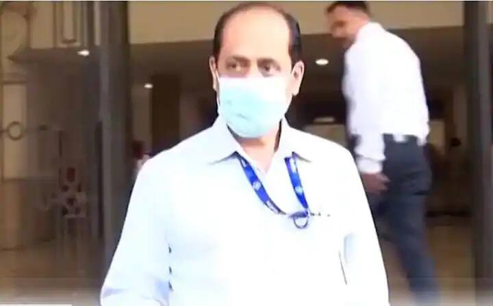 Court allows Sachin Waze  plea to get treatment in Mumbai-based hospital सचिन वाझेला कोर्टाचा दिलासा! वैद्यकीय उपचारांसाठी मुंबईतील खाजगी रूग्णालयात दाखल होण्याची परवानगी