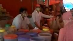 પહેલા માસ્ક પછી વાતઃ વાડજમાં મસાલા ભંડારમાં વેપારીઓ દેખાયા માસ્ક વગર,જુઓ વીડિયો