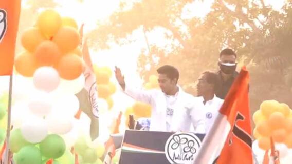 West Bengal Election 2021: 'কালীঘাটে জন্ম হলেও মৃত্যু যেন এই মাটিতে হয়', ডায়মন্ড হারবারে রোড শো শেষে অভিষেক বন্দ্যোপাধ্যায়