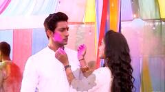 Apna Time Bhi Aayega: Love is in the air as Raja, Rani play Holi