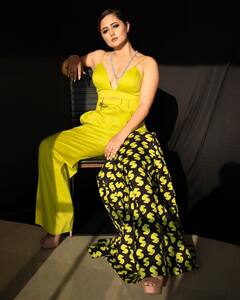 IN PICS | ‘Bigg Boss 13’ Contestant Rashami Desai Is A Sight To Behold In Yellow!