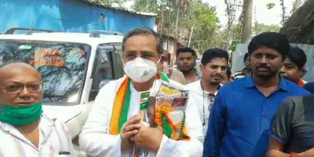 WB Election 2021: BJP Ashok Lahiri started political campaign for election facing opposition protest WB election 2021: দলের অন্দরে ক্ষোভ, বিতর্কের আবহে প্রচার শুরু বিজেপি প্রার্থী অশোক লাহিড়ীর