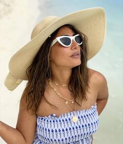 Hina Khan ਨੇ ਸਮੁੰਦਰ ਕਿਨਾਰੇ ਫਿਰ ਦਿਖਾਇਆ ਬੋਲਡ ਅੰਦਾਜ਼, ਤਸਵੀਰਾਂ ਵਾਇਰਲ