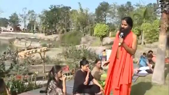 Yog Bhagave Rog: યુરીક એસિડ વધવાની સમસ્યાથી છો પરેશાન? કયા ઉપચાર કરવાથી થશે ફાયદો