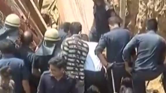 Surat: કામરેજમાં દિવાલ ધસી પડતા થયેલા મજૂરોના મોત અંગે આ ત્રણ શખ્સ સામે નોંધાયો ગુનો,જુઓ વીડિયો