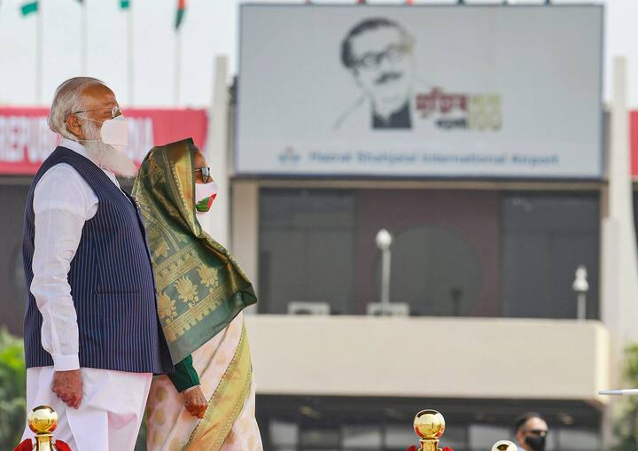 Honouring Sheikh Mujibur Rahman with Gandhi Peace Prize a pride for Indians: PM Modi in Dhaka PM Modi in Bangladesh: বঙ্গবন্ধুকে গাঁধী শান্তি সম্মান দিতে পেরে আমরা গর্বিত: ঢাকায় মোদি