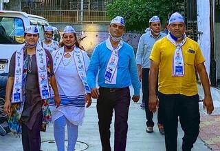 Surat: વિપક્ષી નેતા AAPના ભંડેરીનો પ્રજાના પૈસા ખરીદાનારા આઈ-ફોન લેવા સાફ ઈન્કાર, જાણો શું કરી જાહેરાત ?