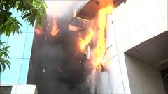 भांडुपच्या ड्रीम्स मॉलमधील आग पुन्हा भडकली, मुंबई महापालिकेनं काही दिवसांपूर्वीच बजावली होती नोटीस