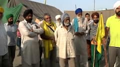 Bharat Bandh: Government is not listening at all, say farmers at Singhu Border | Ground Report
