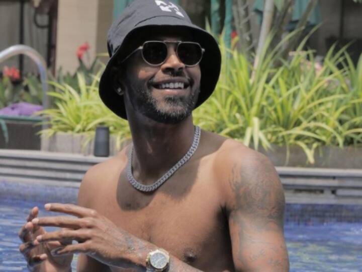 India vs England Hardik Pandya Chills In Swimming Pool Ahead Of Ind vs Eng Third ODI; Natasa Stankovic Reacts Hardik Pandya Chills In Swimming Pool Ahead Of Ind vs Eng Series-Decider; Natasa Stankovic Reacts