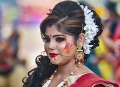 Holi 2021: রং খেলার আগে কী ভাবে যত্ন নেবেন ত্বক ও চুলের? জেনে নিন