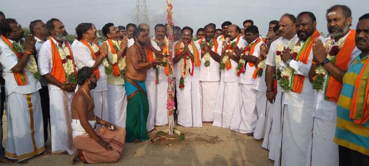 Modi campaign meeting Mukurthakal ceremony surrounded by admk candidates அ.தி.மு.க., வேட்பாளர்கள் புடைசூழ மோடி பிரசார கூட்ட முகூர்த்தகால் விழா