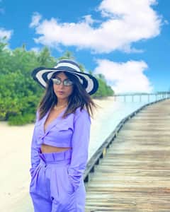 Unseen PICS Of Hina Khan From Her Maldives Vacay
