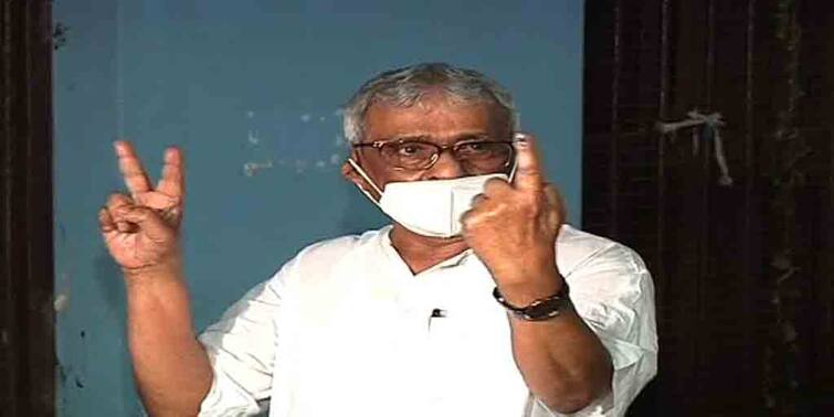 WB Election 2021: BJP Sisir Adhikari reaction on Soumendu Adhikari car attack at Kanthi WB Election 2021:  '২৪ নয়, ২-৪ ঘণ্টার মধ্যে ওষুধ দিয়ে দেব', সৌমেন্দুর গাড়িতে হামলা নিয়ে প্রতিক্রিয়া শিশিরের